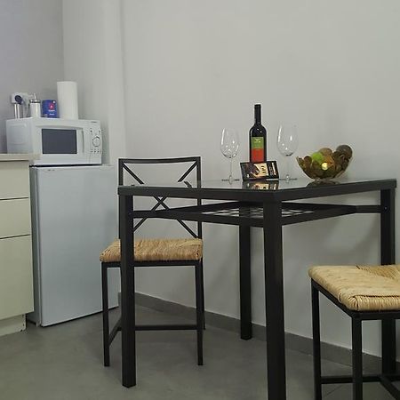 Studio Masaryk Apartment Bat Yam Buitenkant foto