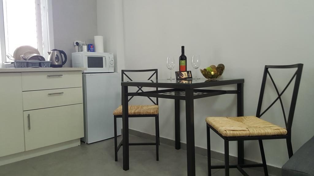 Studio Masaryk Apartment Bat Yam Buitenkant foto